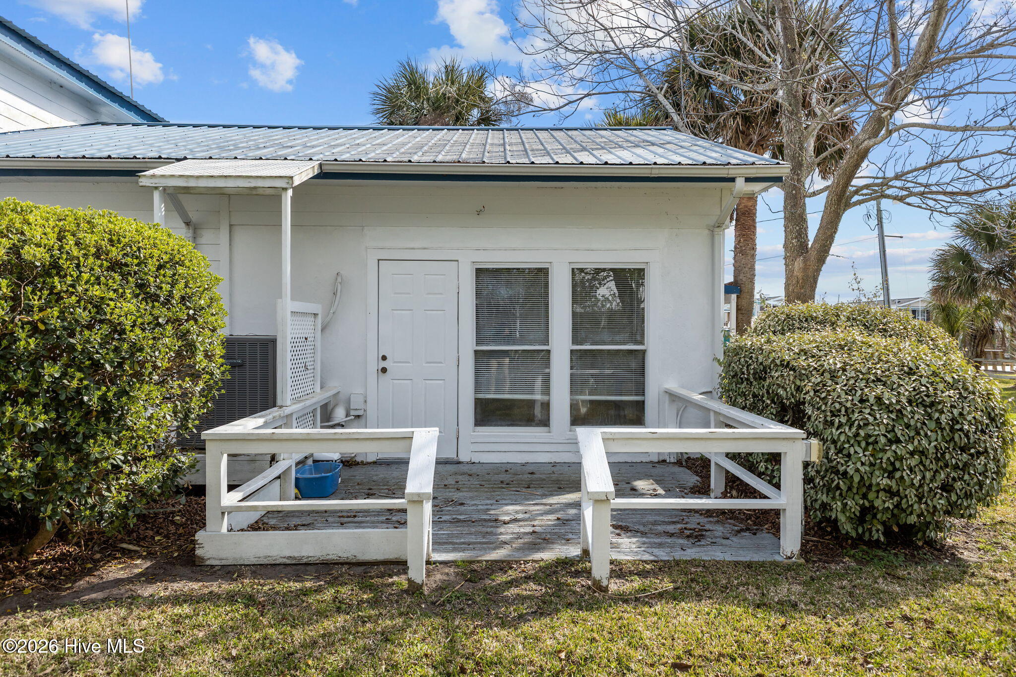 319 Old Causeway Road Atlantic Beach, NC 28512 - Photo 27 of 45 Porch off side of house