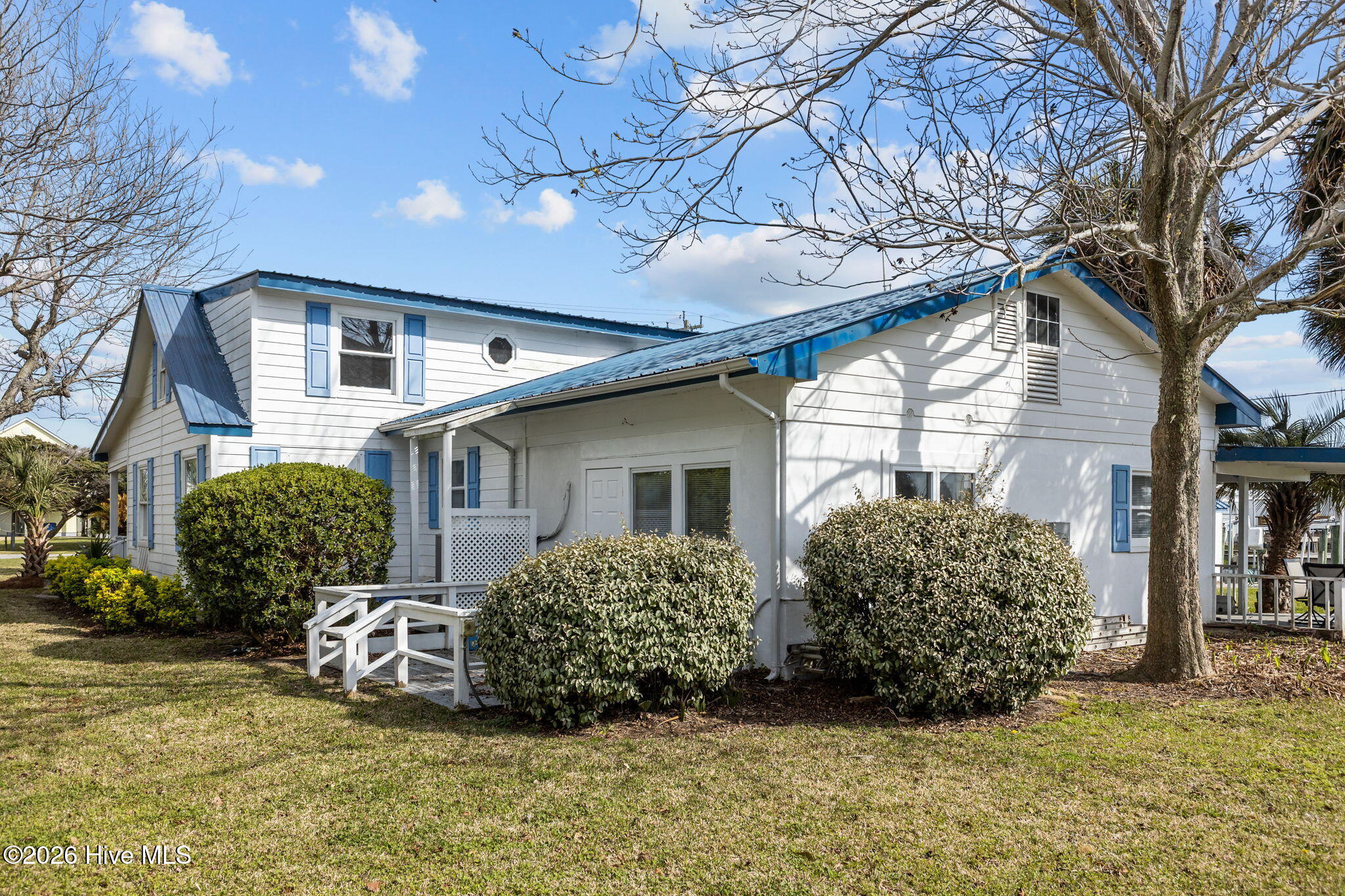 319 Old Causeway Road Atlantic Beach, NC 28512 - Photo 29 of 45 Side of house