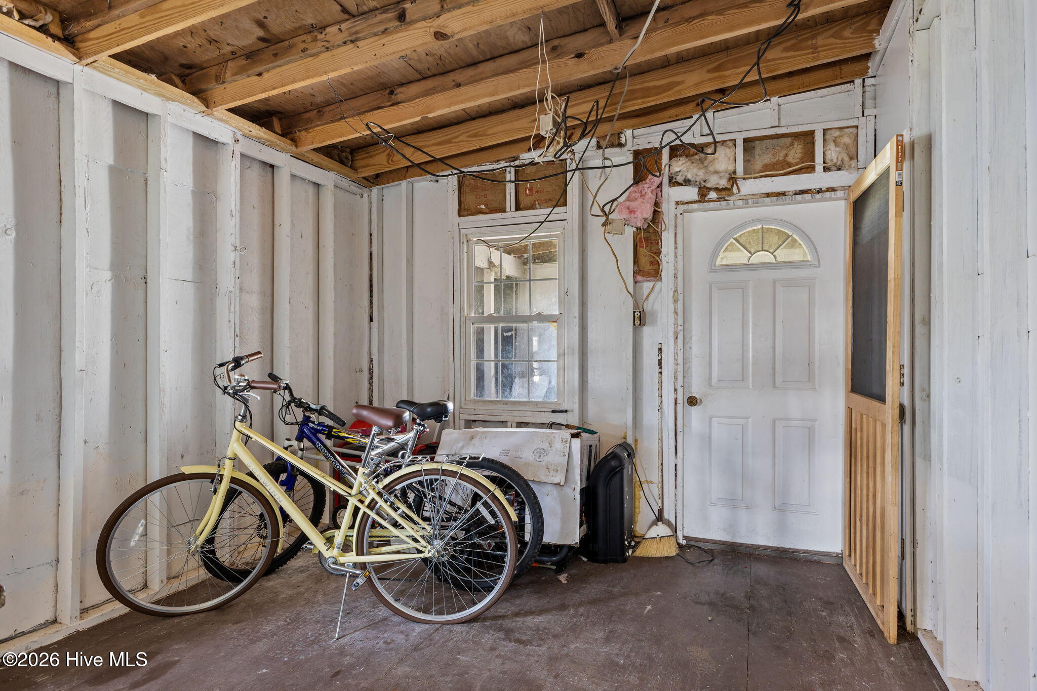 319 Old Causeway Road Atlantic Beach, NC 28512 - Photo 38 of 45 storage in workshop