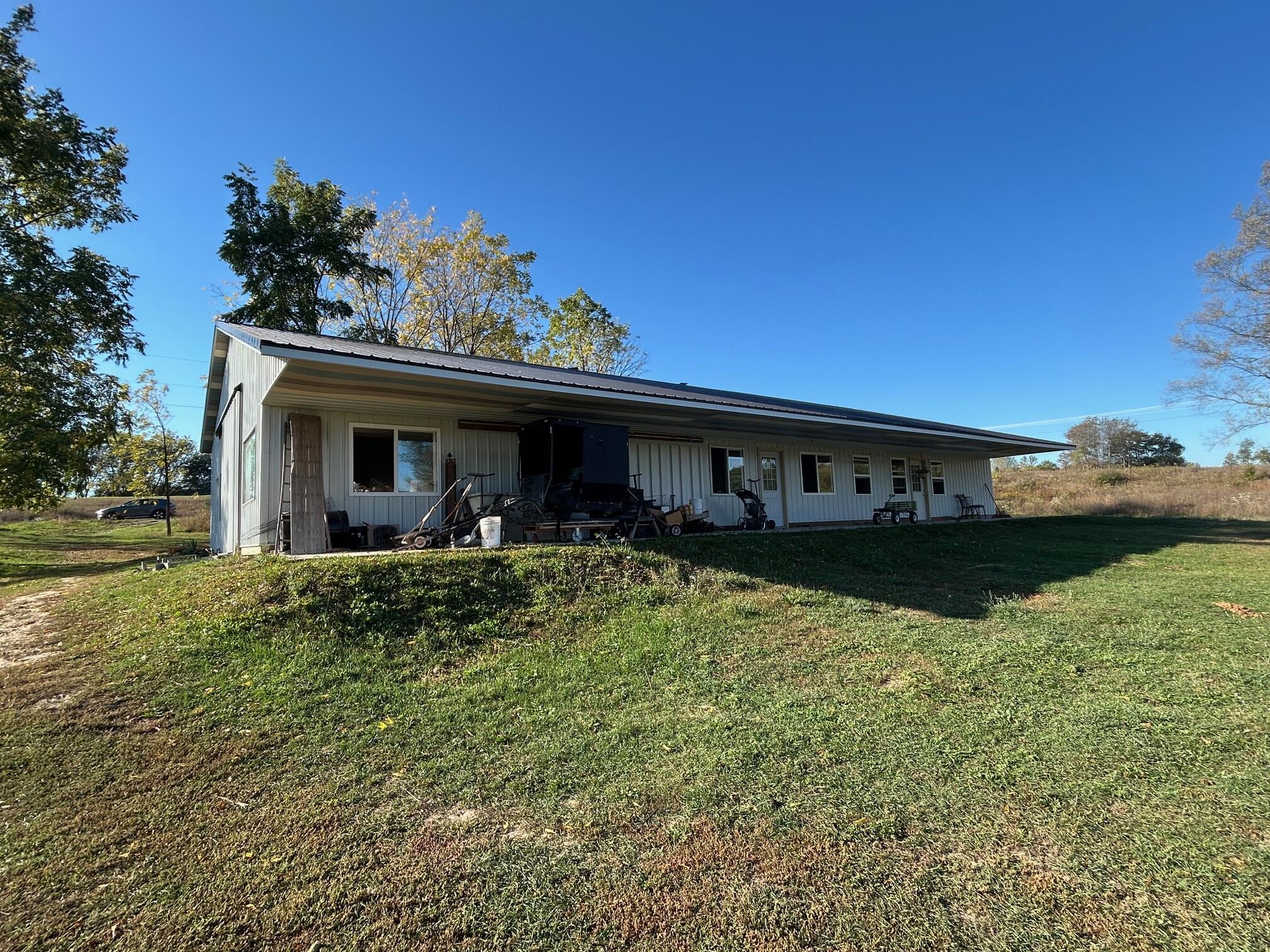 7892 West Remus Road Remus, MI 49340 - Photo 24 of 34 IMG_8055