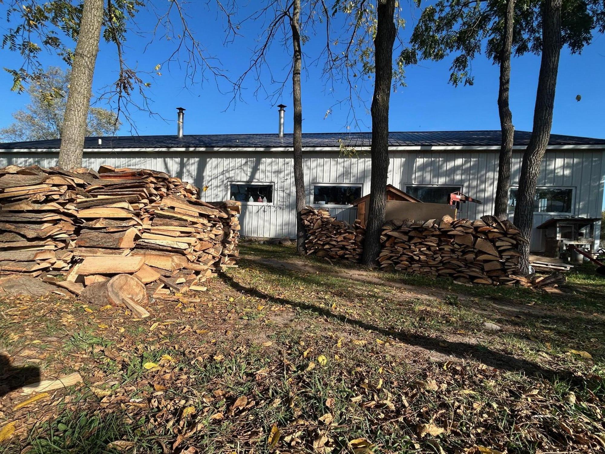 7892 West Remus Road Remus, MI 49340 - Photo 26 of 34 IMG_8063