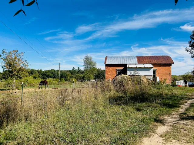 $180,000 | 7982 West Remus Road, Remus, MI 49340