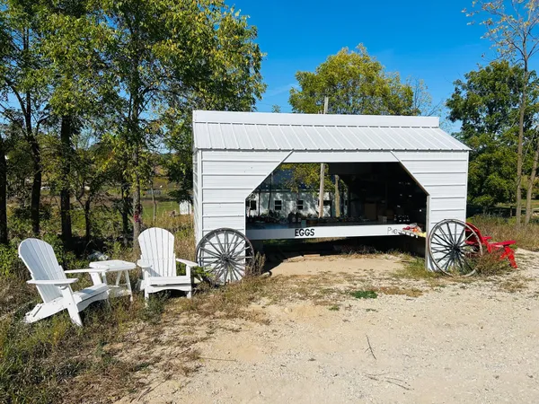 $175,000 | 7892 West Remus Road, Remus, MI 49340