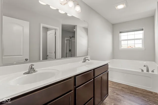 $385,000 | 9308 Foudray Circle North, Avon, IN 46123