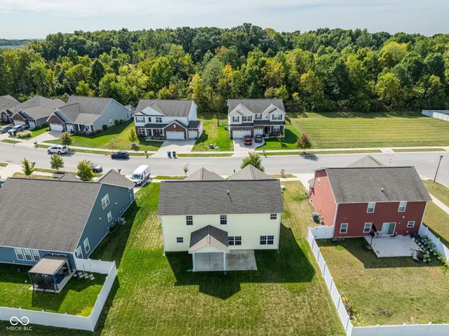 $385,000 | 9308 Foudray Circle North, Avon, IN 46123