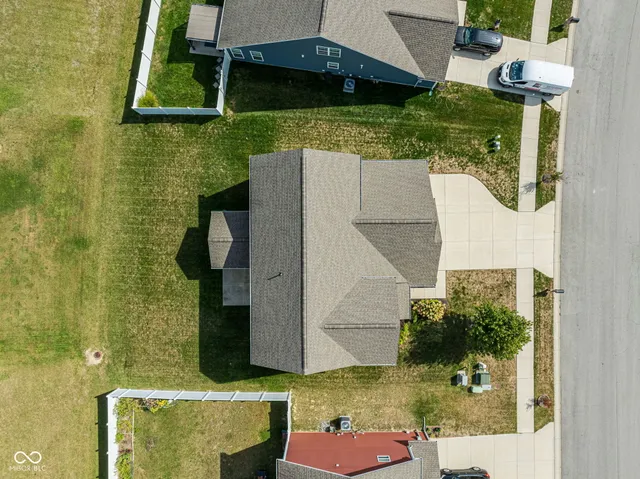 $385,000 | 9308 Foudray Circle North, Avon, IN 46123