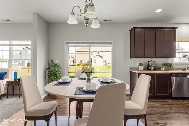 $385,000 | 9308 Foudray Circle North, Avon, IN 46123