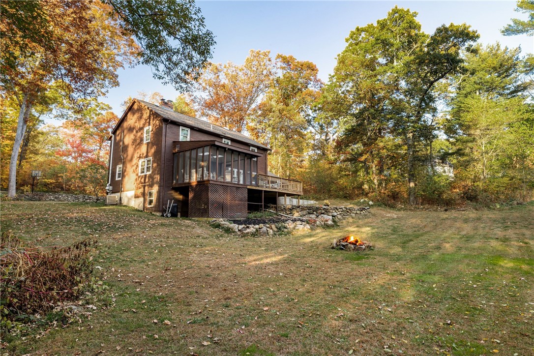 672 Plainfield Pike Scituate, RI 02857 - Photo 24 of 39