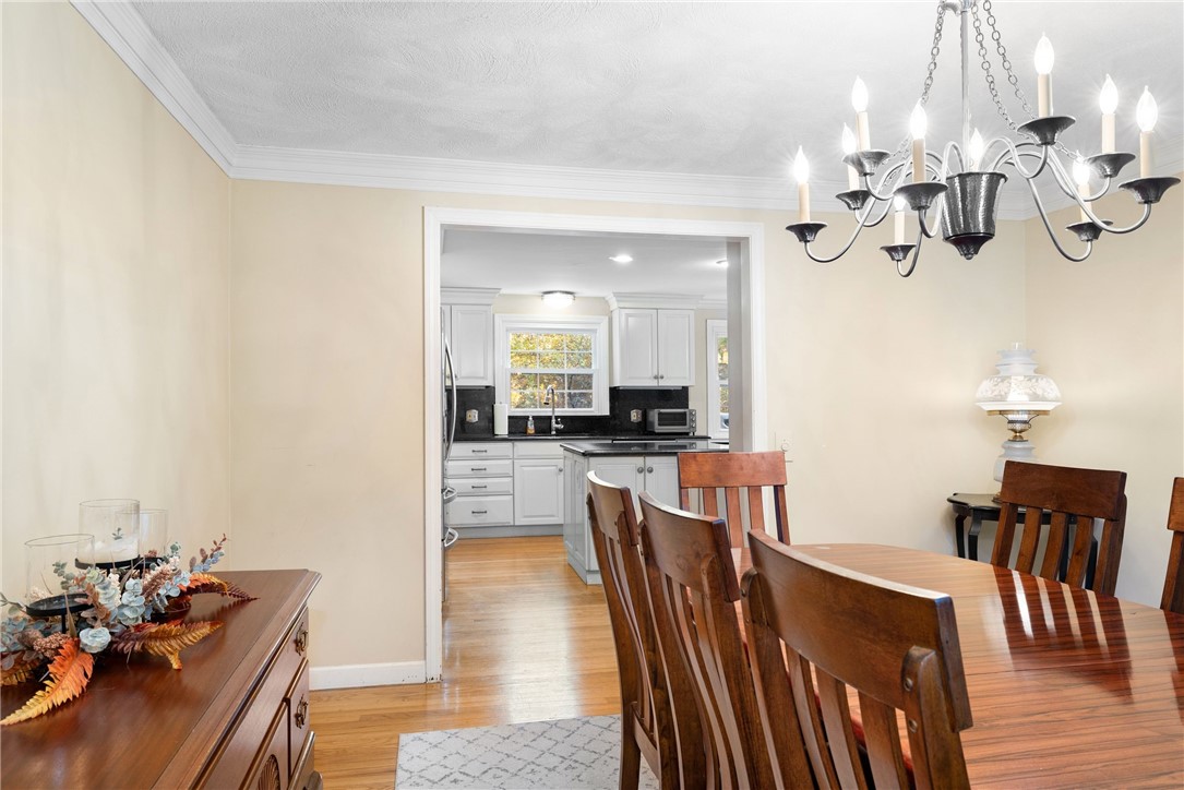 672 Plainfield Pike Scituate, RI 02857 - Photo 10 of 39