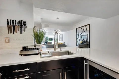 $440,000 | 1187 Northwest 123rd Place, Unit 204, Miami, FL 33182