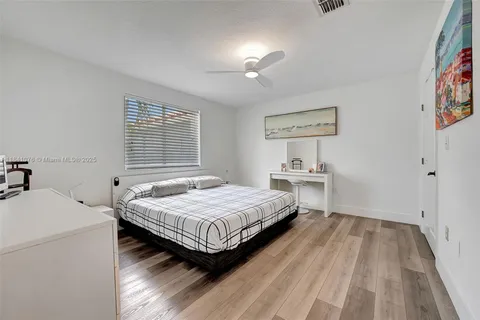 $440,000 | 1187 Northwest 123rd Place, Unit 204, Miami, FL 33182