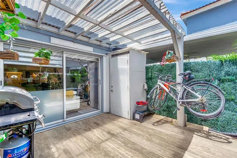 $440,000 | 1187 Northwest 123rd Place, Unit 204, Miami, FL 33182