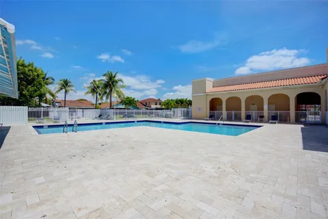 $440,000 | 1187 Northwest 123rd Place, Unit 204, Miami, FL 33182