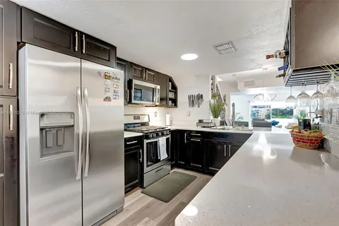 $440,000 | 1187 Northwest 123rd Place, Unit 204, Miami, FL 33182