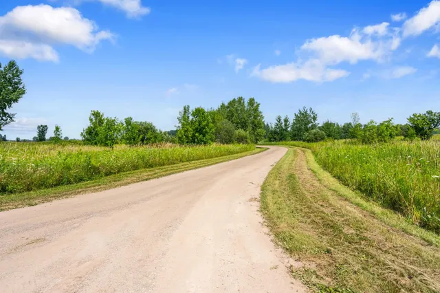 $638,000 | State Road, Black Creek, WI 54106