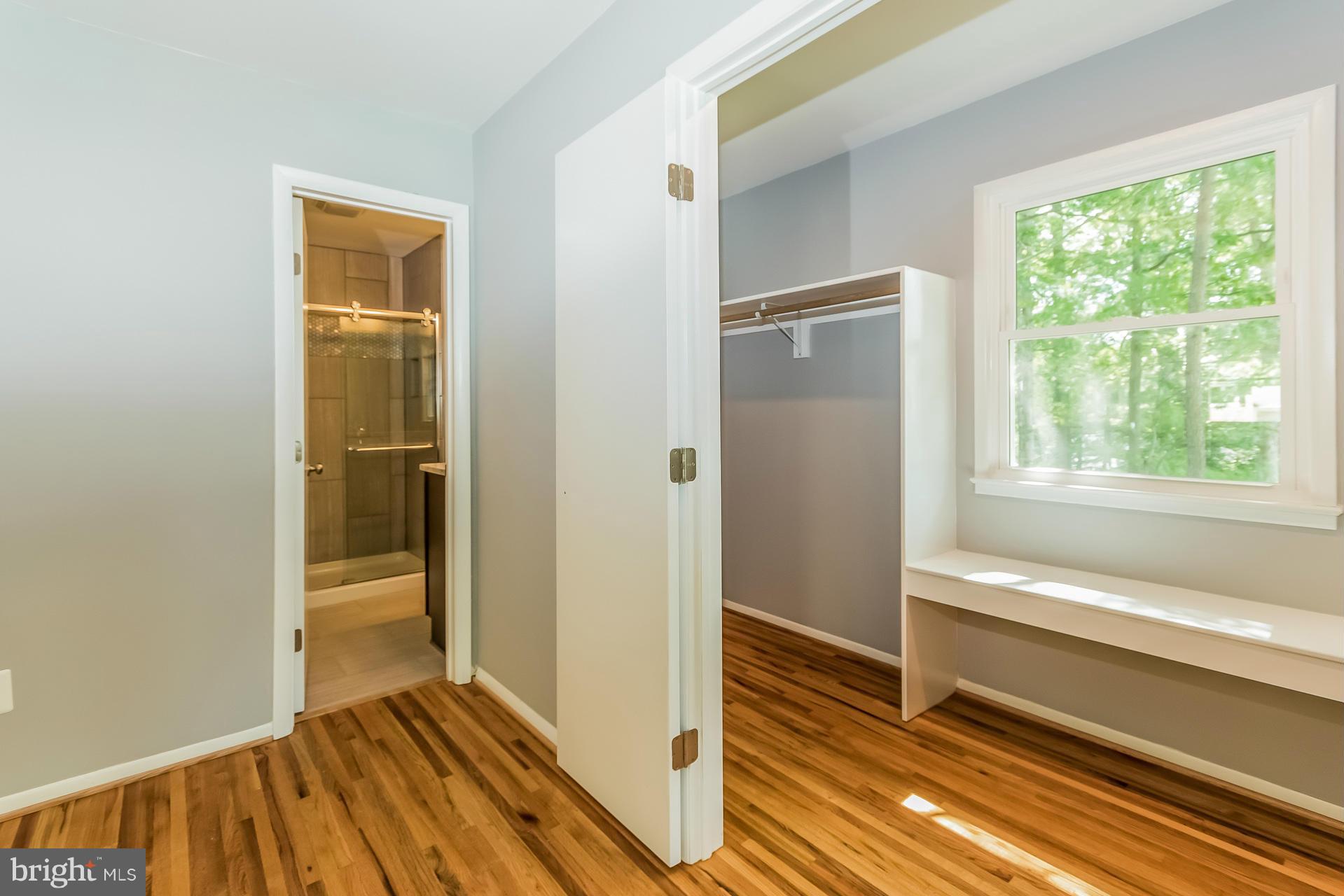 6524 Greenview Lane Springfield, VA 22152 - Photo 13 of 28 Bedroom (Master)