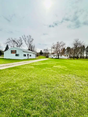 $110,000 | 4302 South Us Highway, Albion, IN 46701