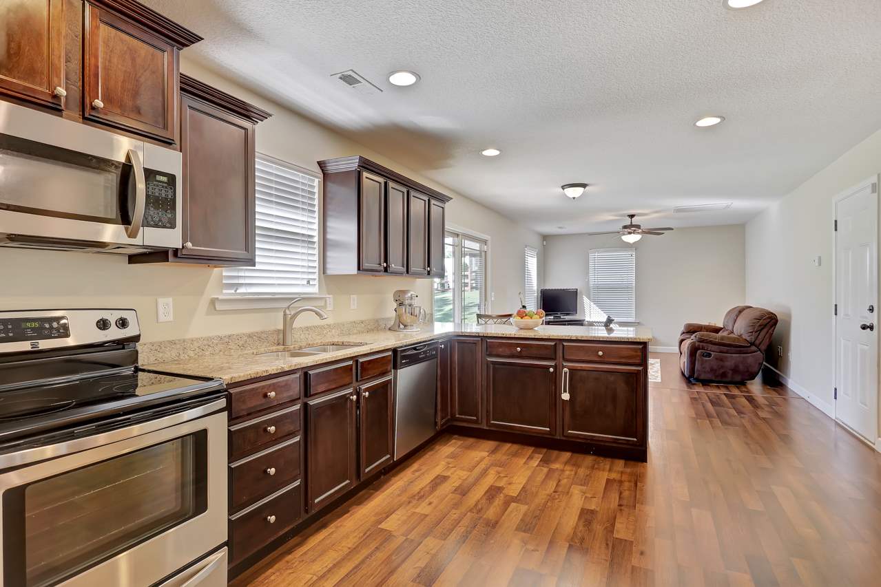 357 Silver Lake Road Duncan, SC 29334 - Photo 8 of 25 Gallery Image 8