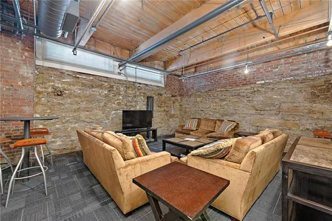 $159,000 | 308 West 8th Street, Unit 304, Kansas City, MO 64105