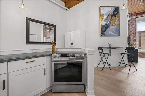 $159,000 | 308 West 8th Street, Unit 304, Kansas City, MO 64105