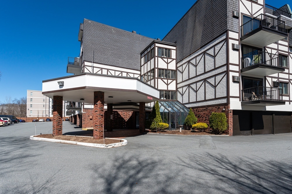 9 Broadway, Unit 223 Saugus, MA 01906 - Photo 17 of 18 a view of a building with sitting area