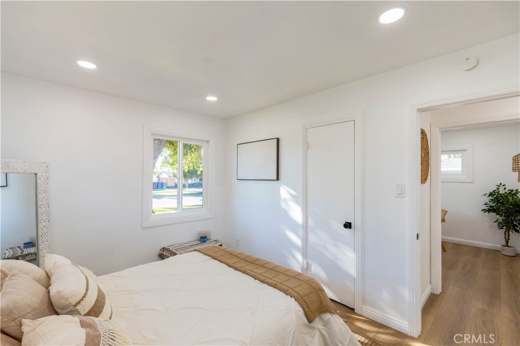 4065 Madrona Road Riverside, CA 92504 - Photo 20 of 35 a bedroom with a bed and a window