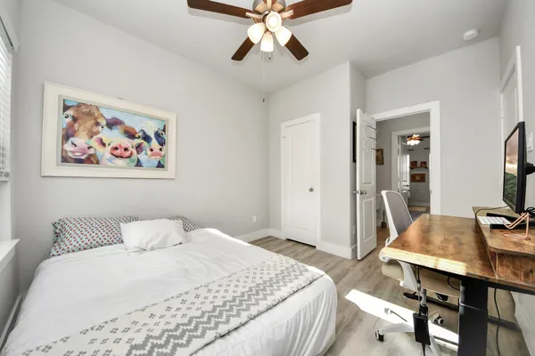 $2,300 | 9017 Lonestar Creekbend Lane, Houston, TX 77080