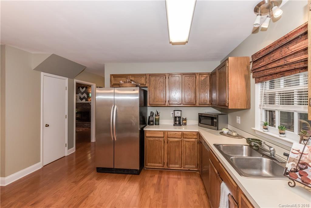 622 Neill Ridge Road Matthews, NC 28105 - Photo 8 of 22