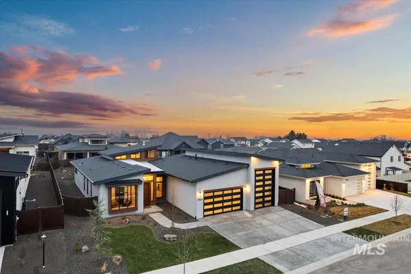 $1,074,900 | 9967 West Bouvardia Street, Star, ID 83669