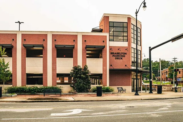 $524,086 | 754 Winding Rose Drive, Hoschton, GA 30548