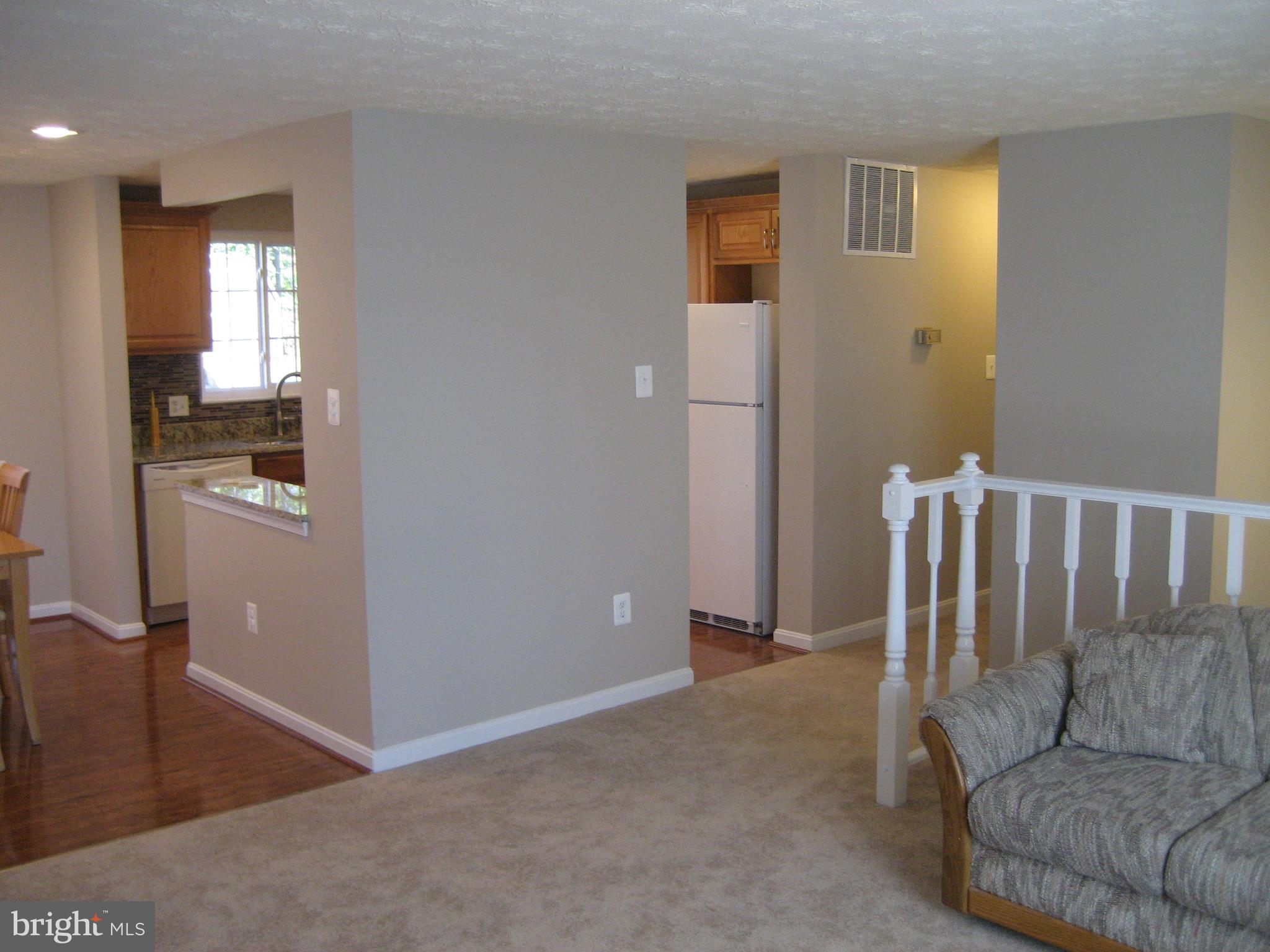 8708 Temple Hill Road Clinton, MD 20735 - Photo 17 of 46 Family Room