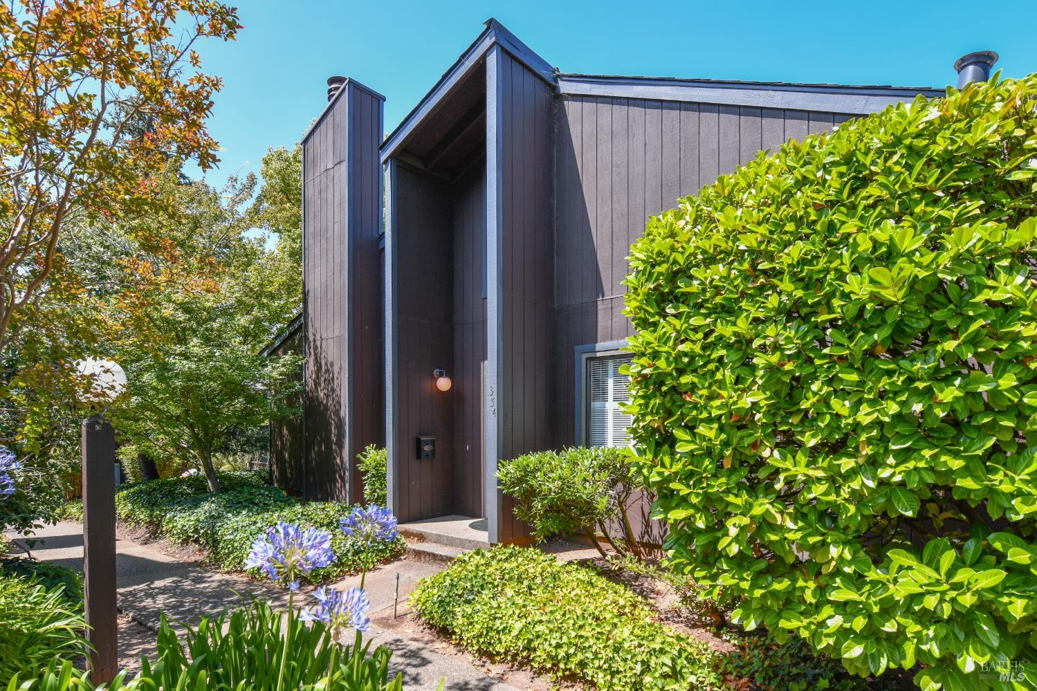354 Los Alamos Road Santa Rosa, CA 95409 - Photo 1 of 25