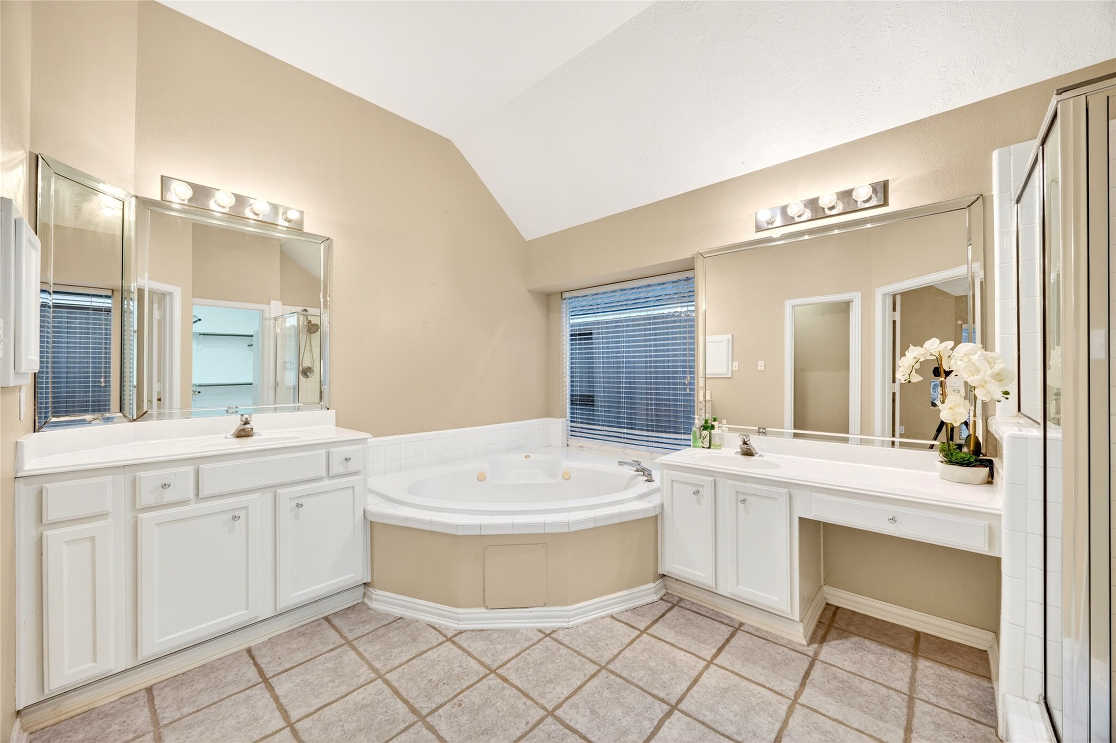 9910 Ripple Lake Drive Houston, TX 77065 - Photo 25 of 40