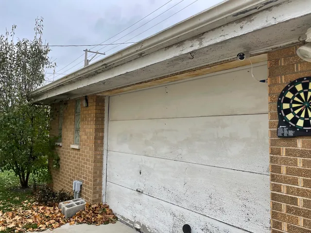 $2,195 | 5736 West Gunnison Street, Unit 2, Chicago, IL 60630