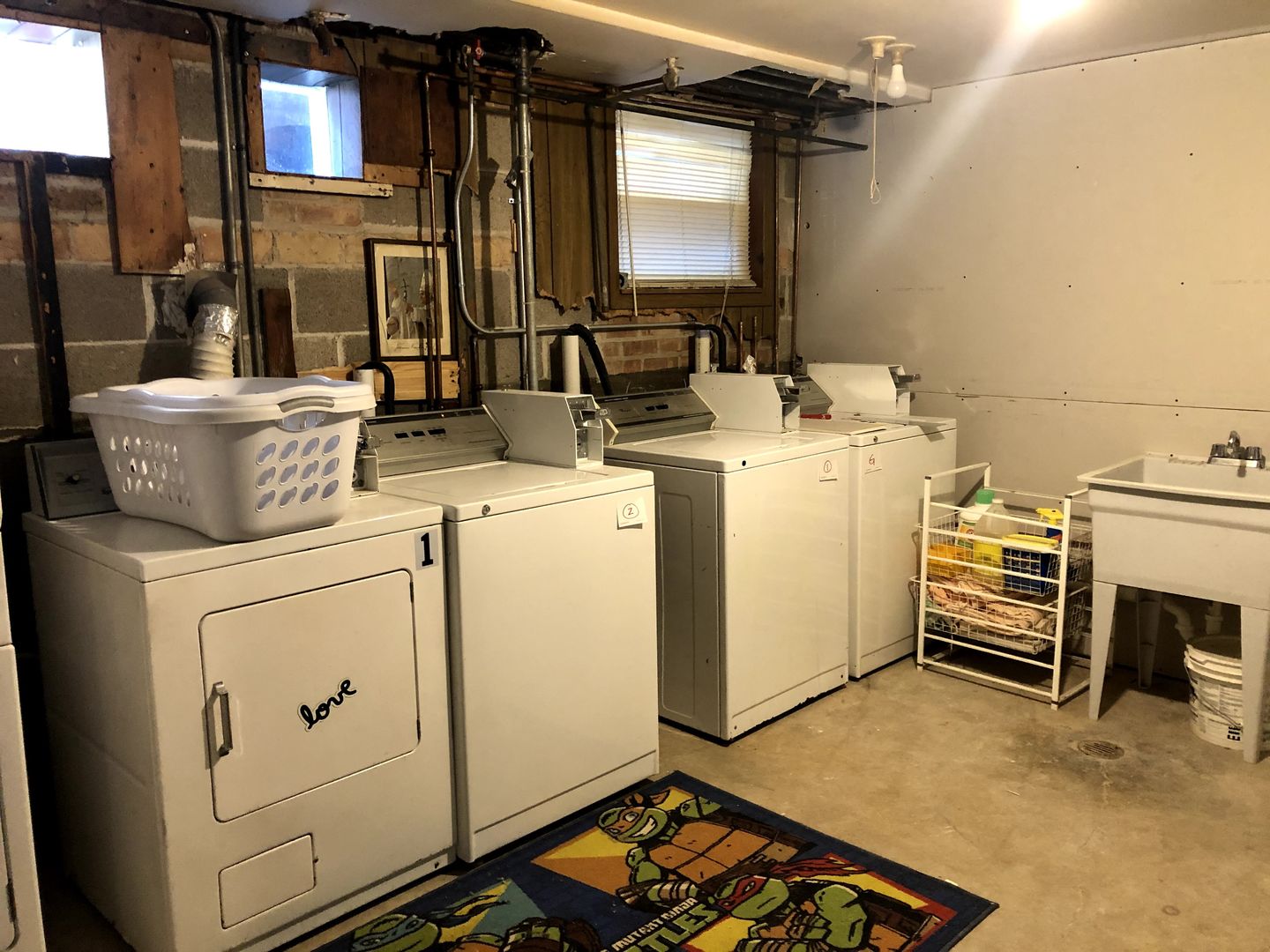 5736 West Gunnison Street, Unit 2 Chicago, IL 60630 - Photo 17 of 17 a utility room with dryer and washer