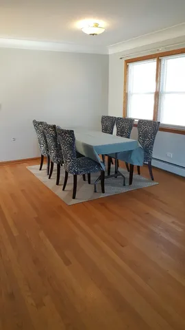 $2,195 | 5736 West Gunnison Street, Unit 2, Chicago, IL 60630