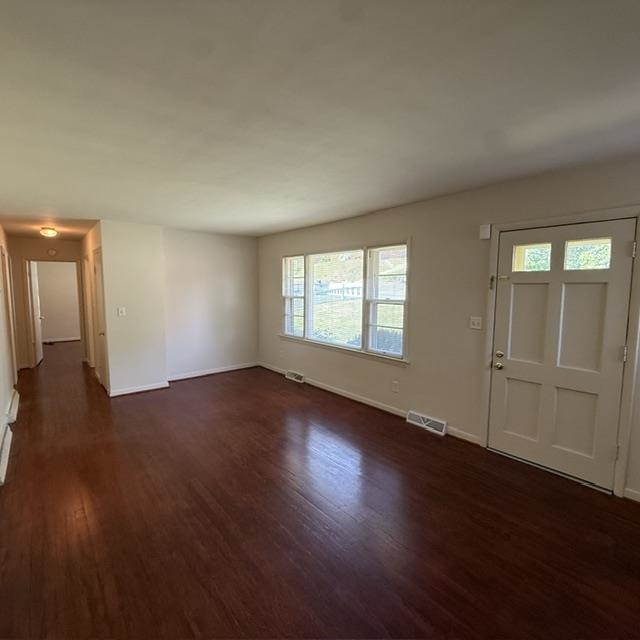 107 Nottingham Road Staunton, VA 24401 - Photo 3 of 33