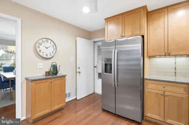 $789,888 | 6106 Windward Drive, Burke, VA 22015