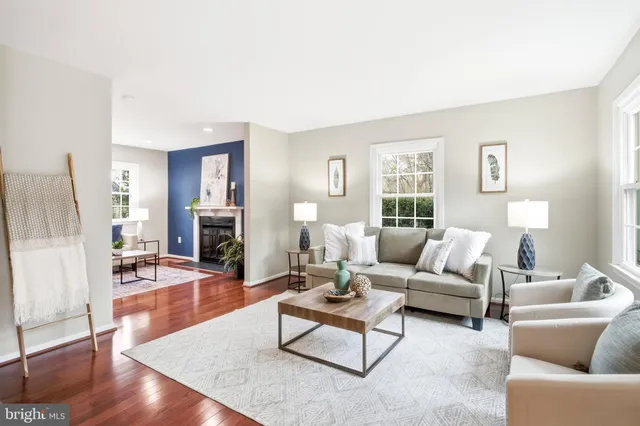 $789,888 | 6106 Windward Drive, Burke, VA 22015