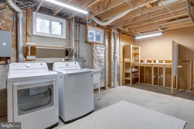 $789,888 | 6106 Windward Drive, Burke, VA 22015