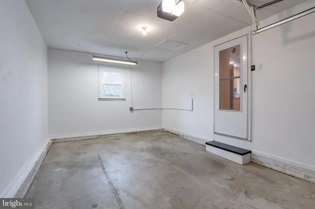 $789,888 | 6106 Windward Drive, Burke, VA 22015