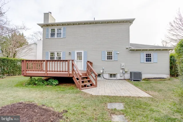 $789,888 | 6106 Windward Drive, Burke, VA 22015