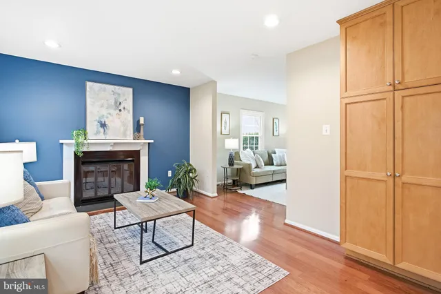 $789,888 | 6106 Windward Drive, Burke, VA 22015