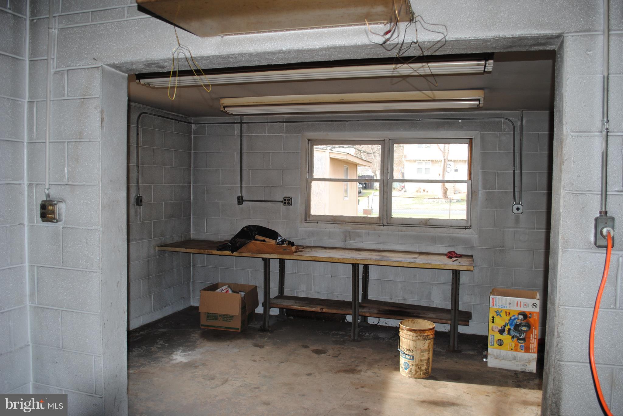 5 Allison Road Willow Grove, PA 19090 - Photo 22 of 25 Interior of garage
