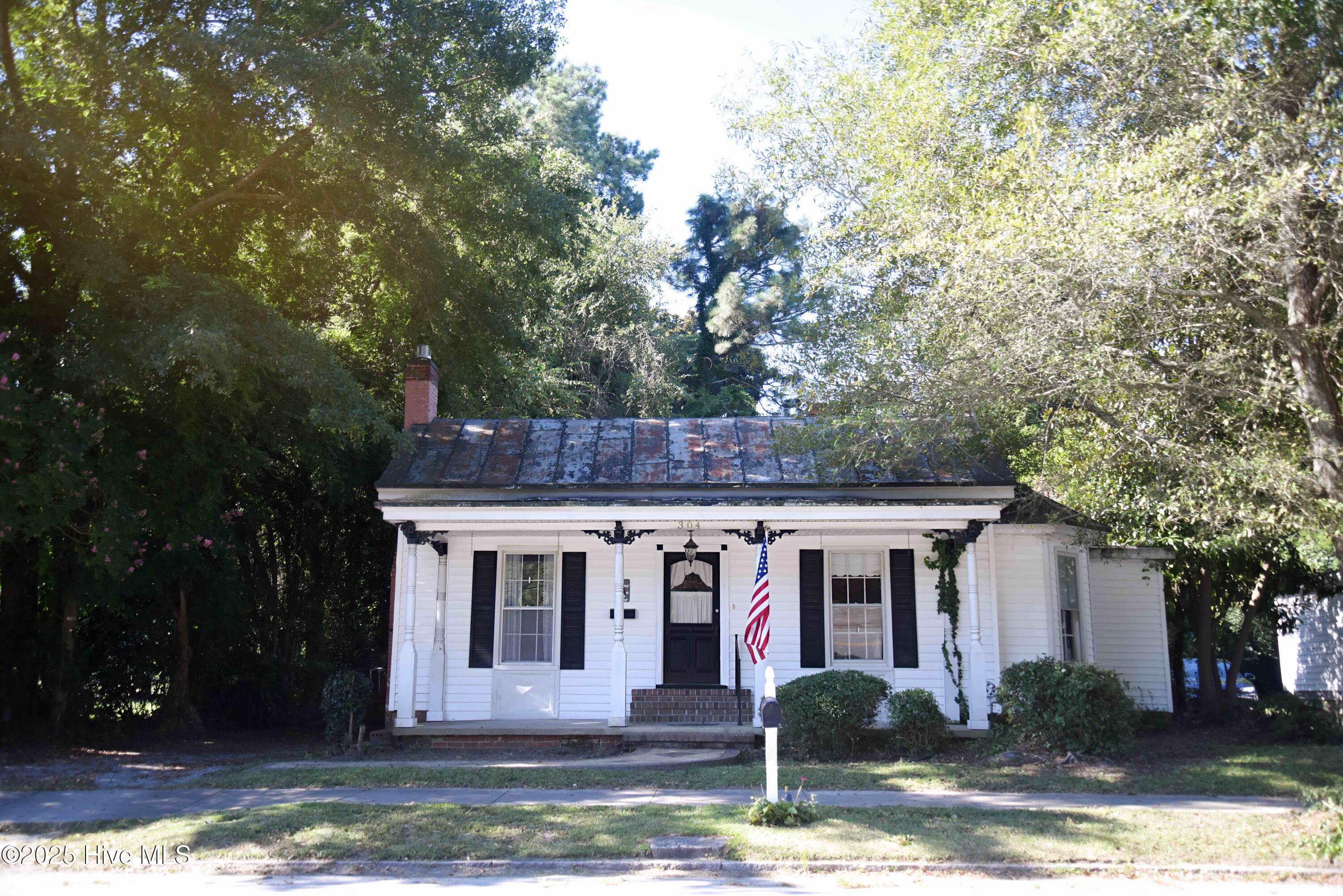 304 East Main Street Elm City, NC 27822 - Photo 2 of 25 ECM_7874