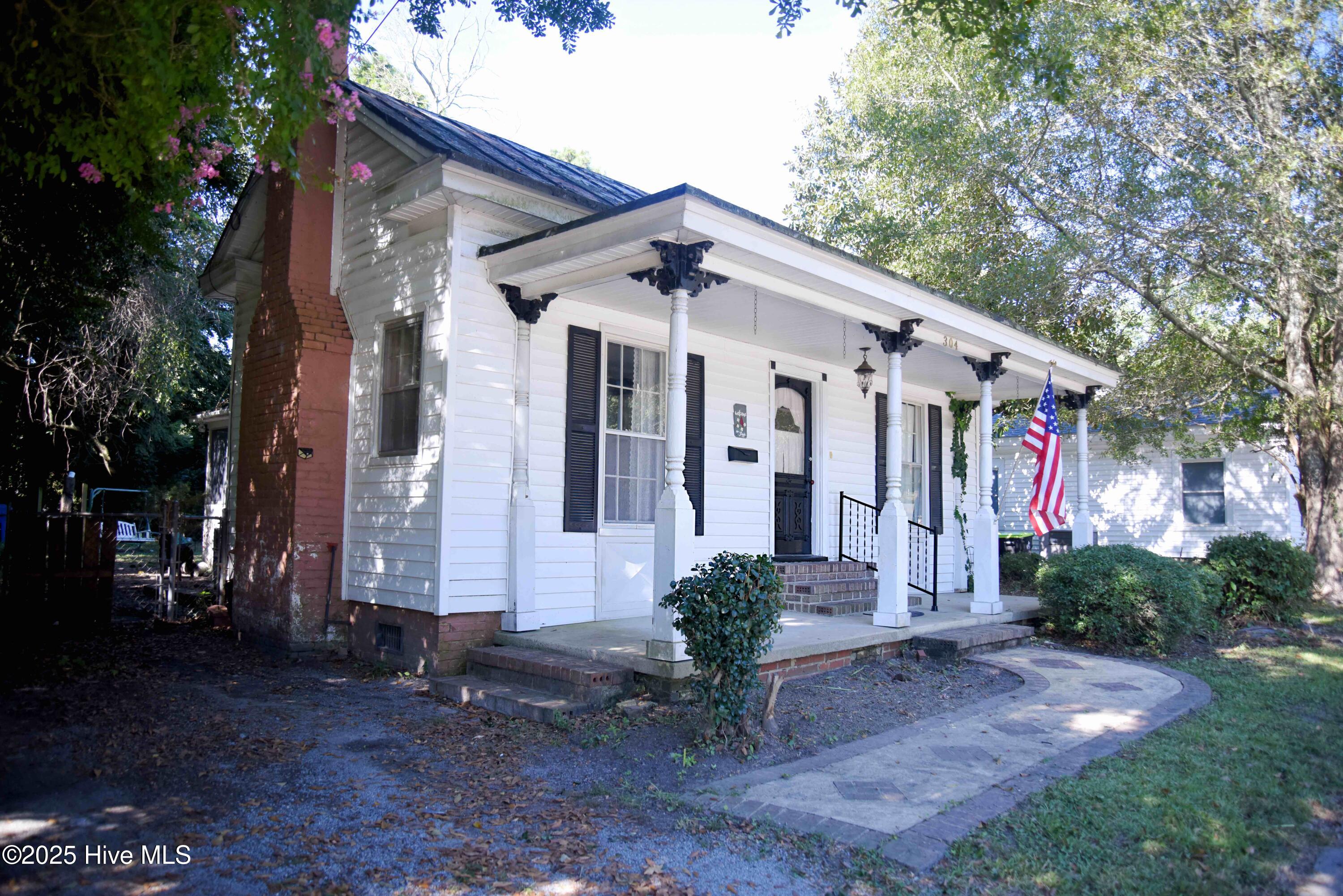 304 East Main Street Elm City, NC 27822 - Photo 4 of 25 ECM_7881