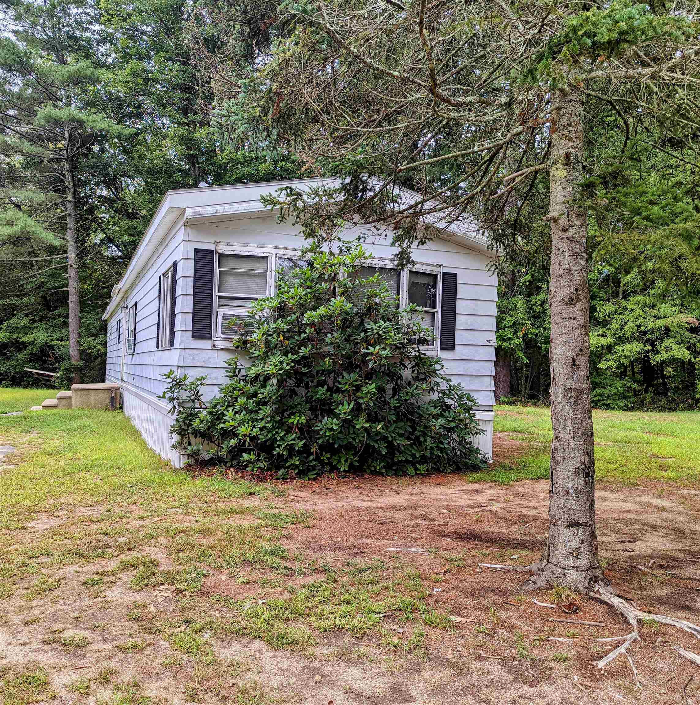 5 Silver Bell Mobile Home Park Rochester, NH 03868 - Photo 3 of 6 Gallery Image 3