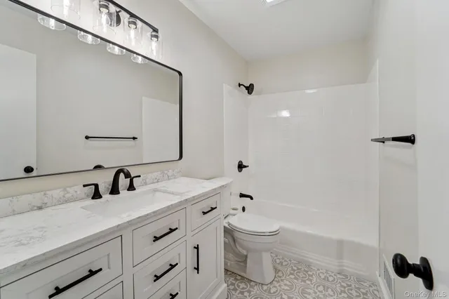 $799,000 | 3465 Curry Street, Yorktown Heights, NY 10598