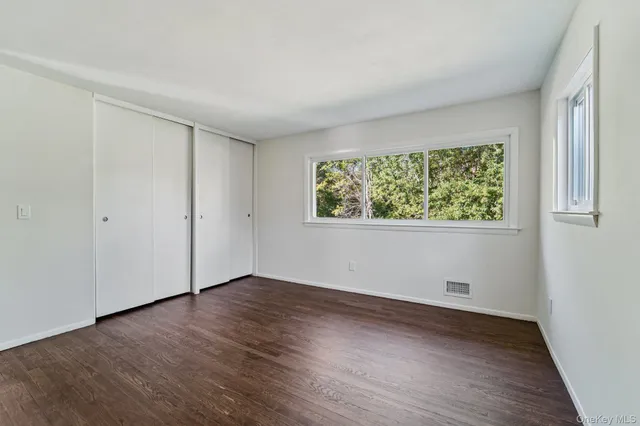 $799,000 | 3465 Curry Street, Yorktown Heights, NY 10598