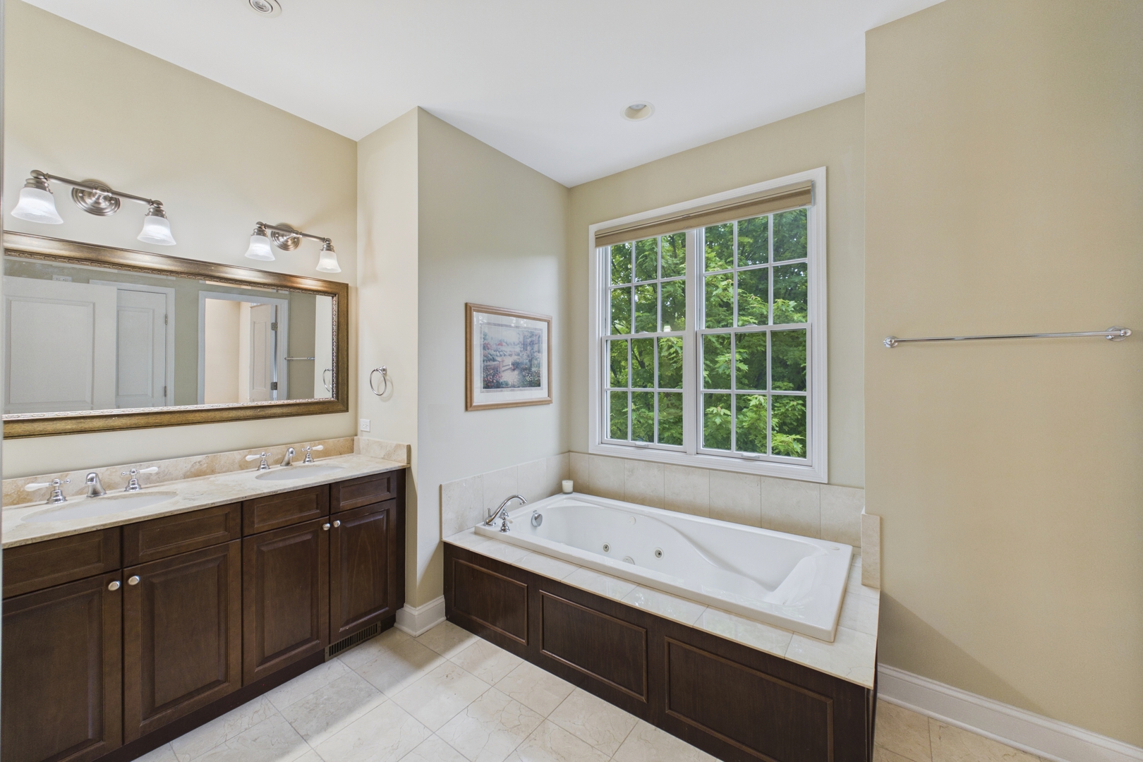 932 Westmoor Road, Unit 932 Winnetka, IL 60093 - Photo 7 of 18